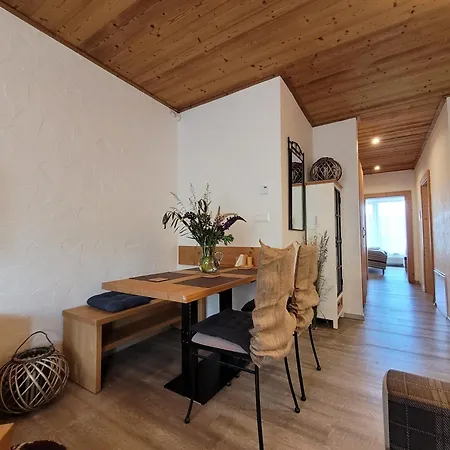 Apartment Askala Jasna 3 *